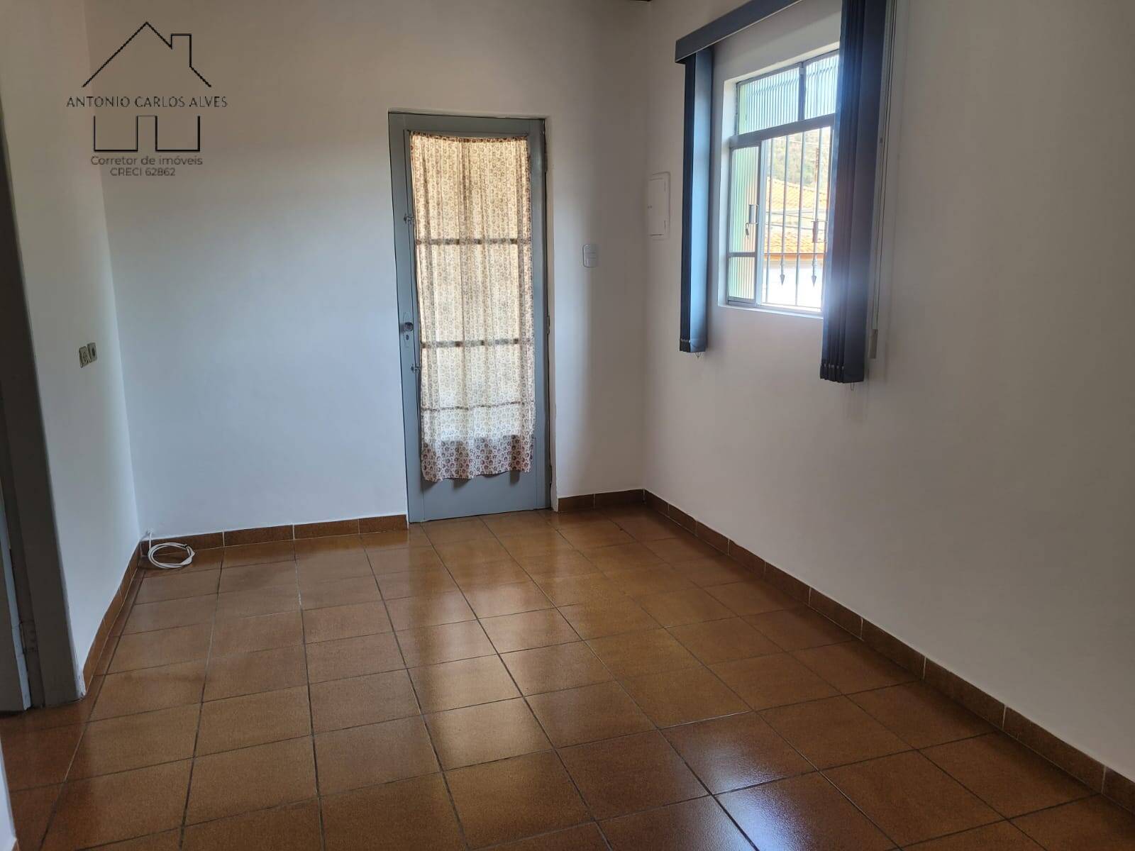 Casa à venda com 5 quartos, 146m² - Foto 12