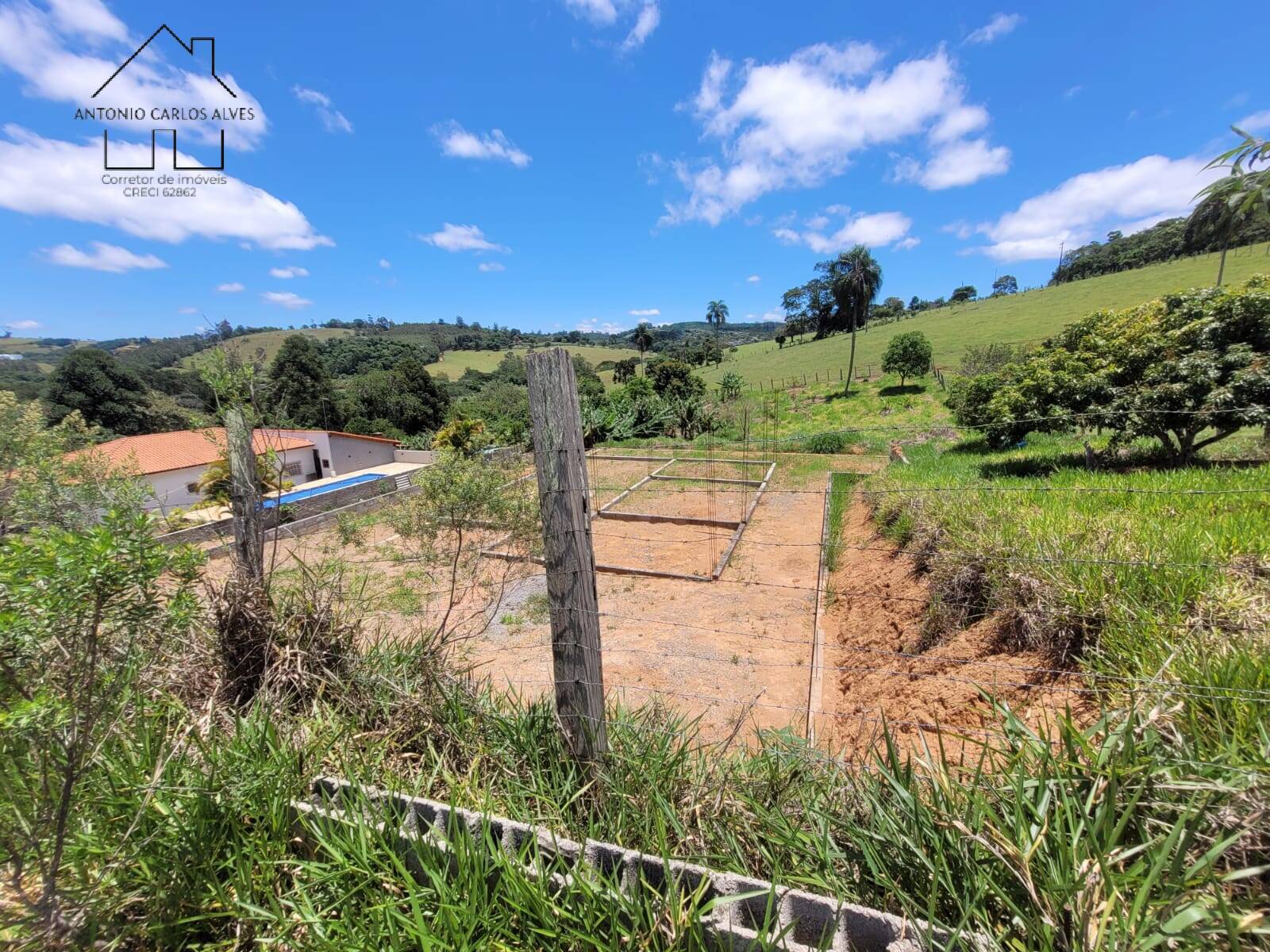 Terreno à venda, 1700m² - Foto 2