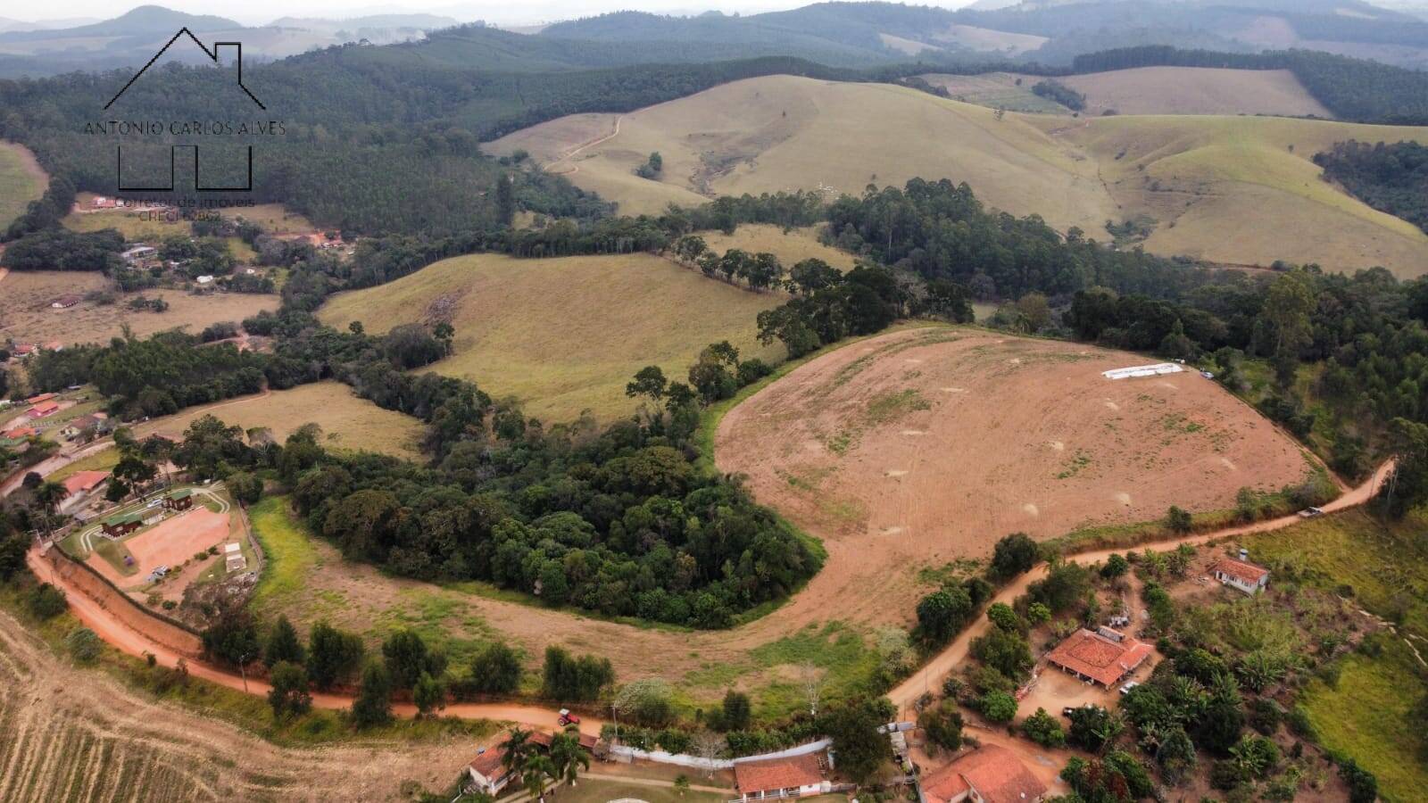 Fazenda à venda com 2 quartos, 100m² - Foto 10